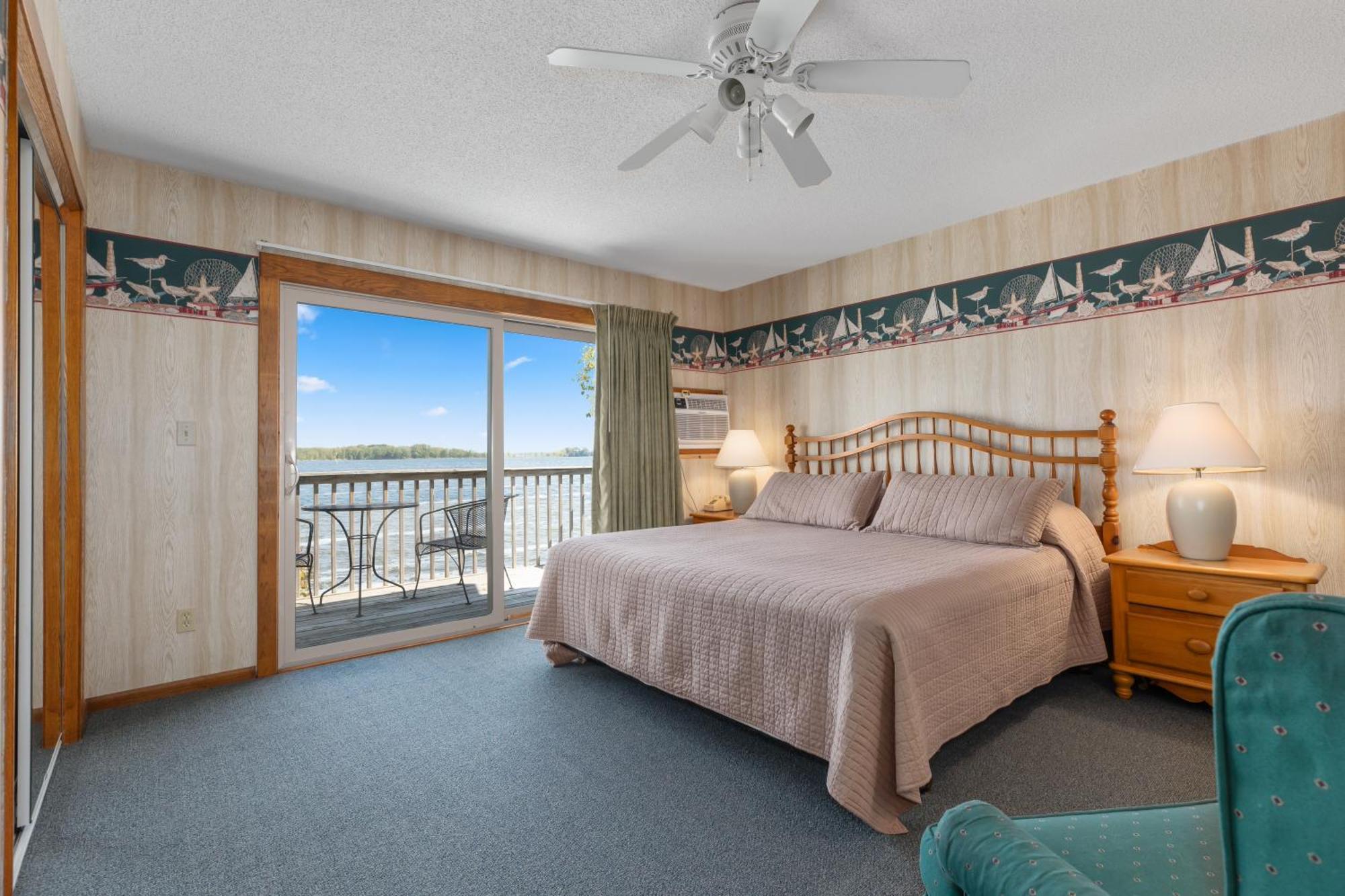 The Lodges At Breezy Point Exterior photo