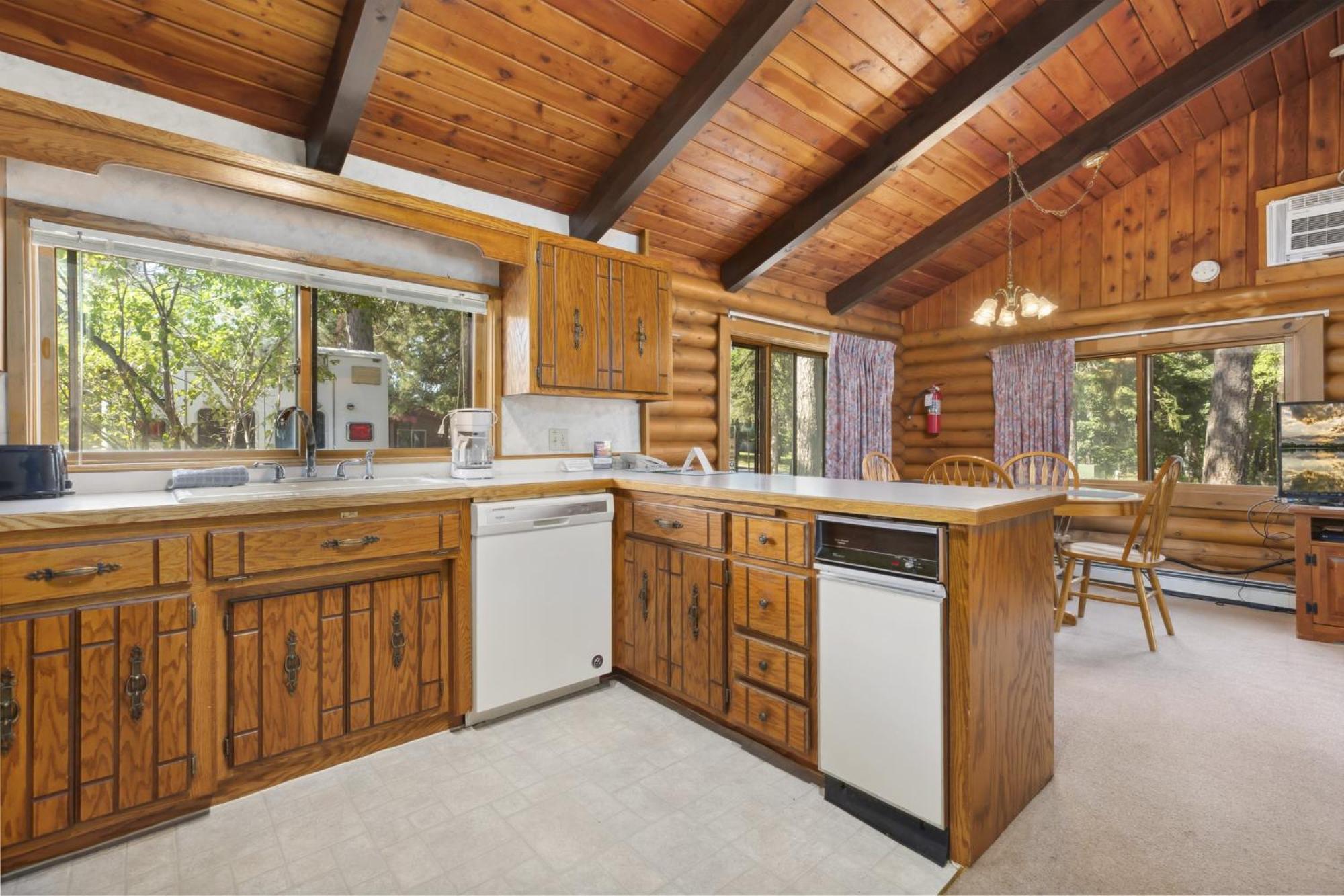 The Lodges At Breezy Point Exterior photo