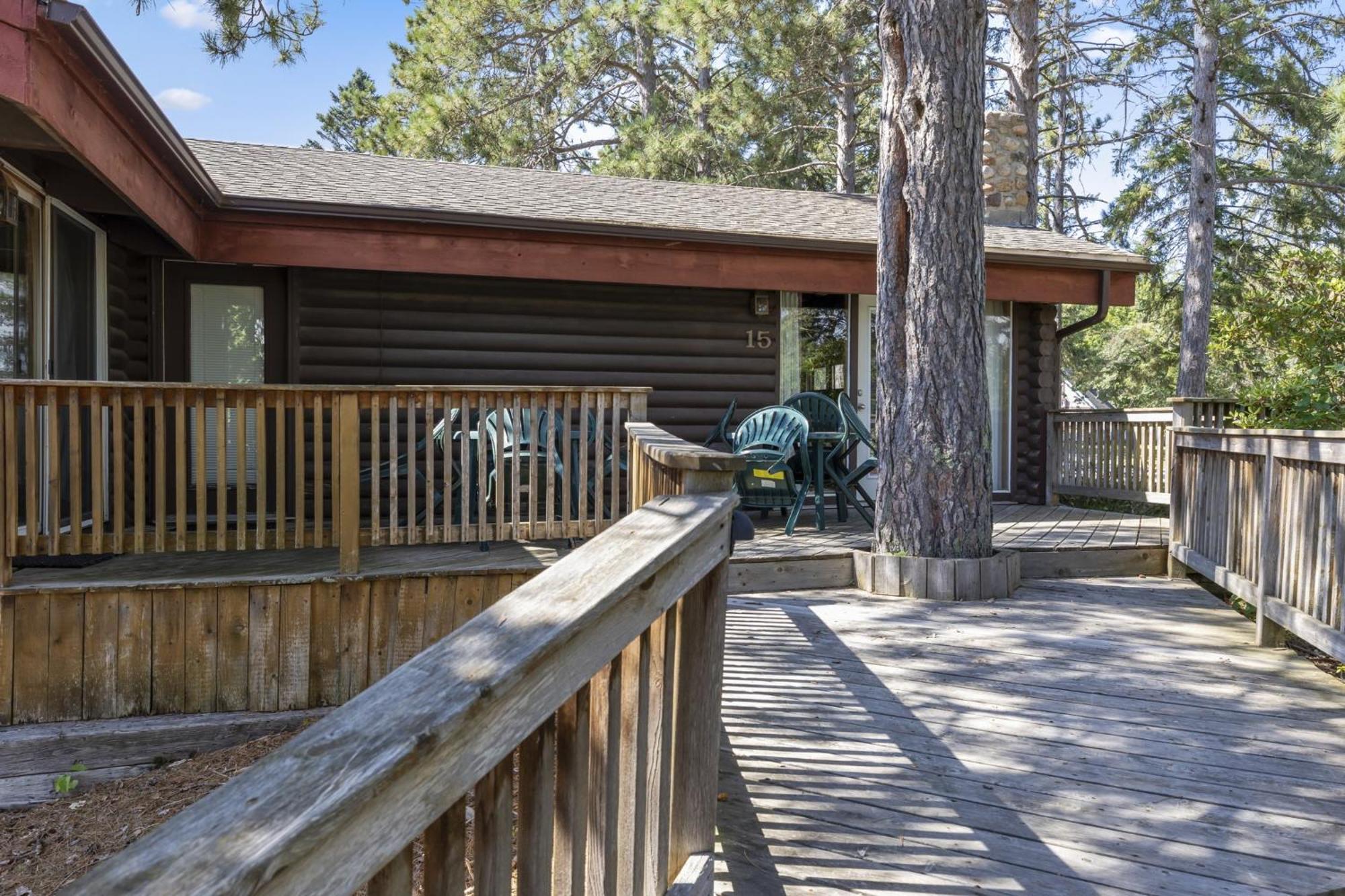 The Lodges At Breezy Point Exterior photo
