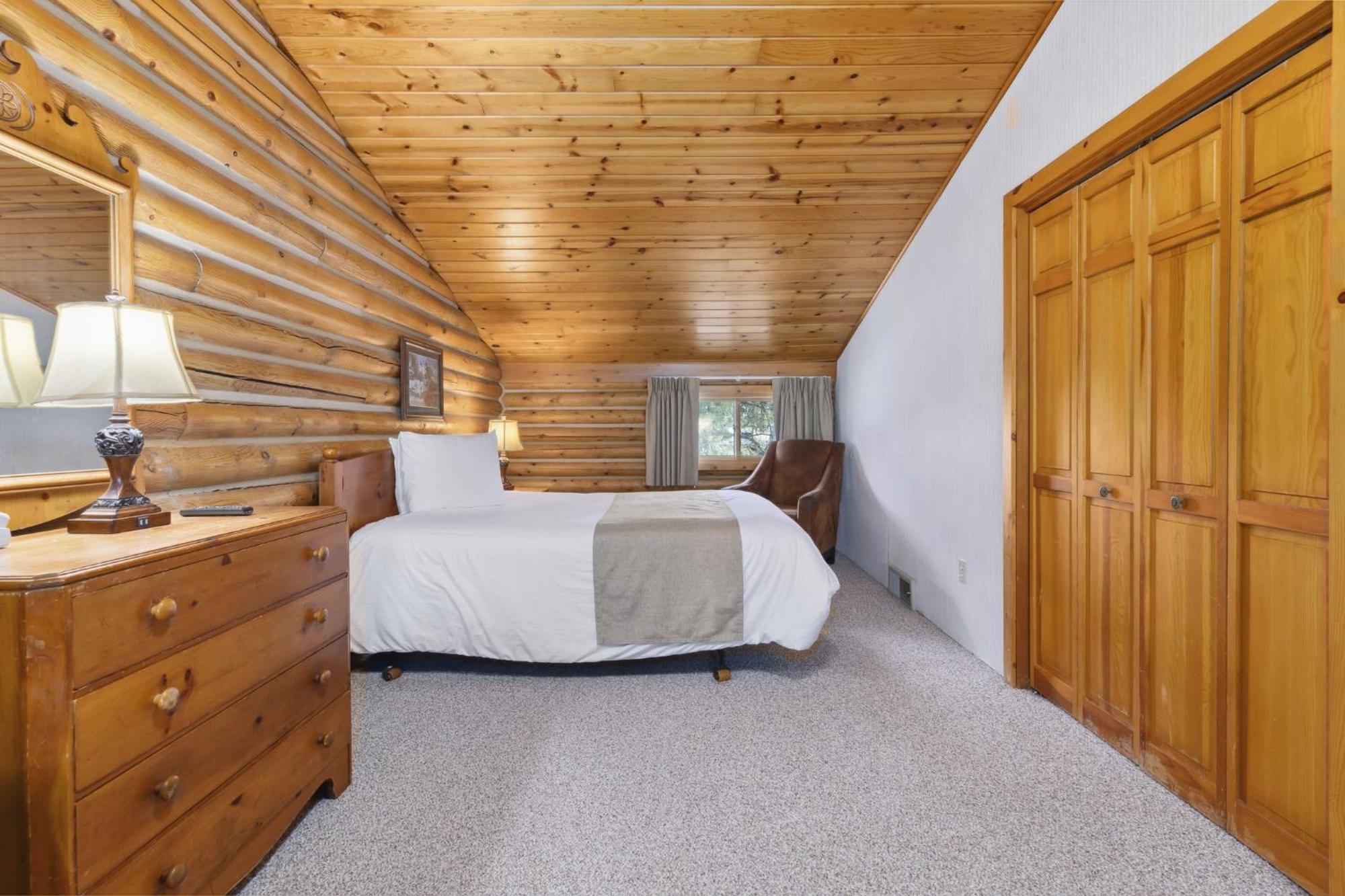 The Lodges At Breezy Point Exterior photo