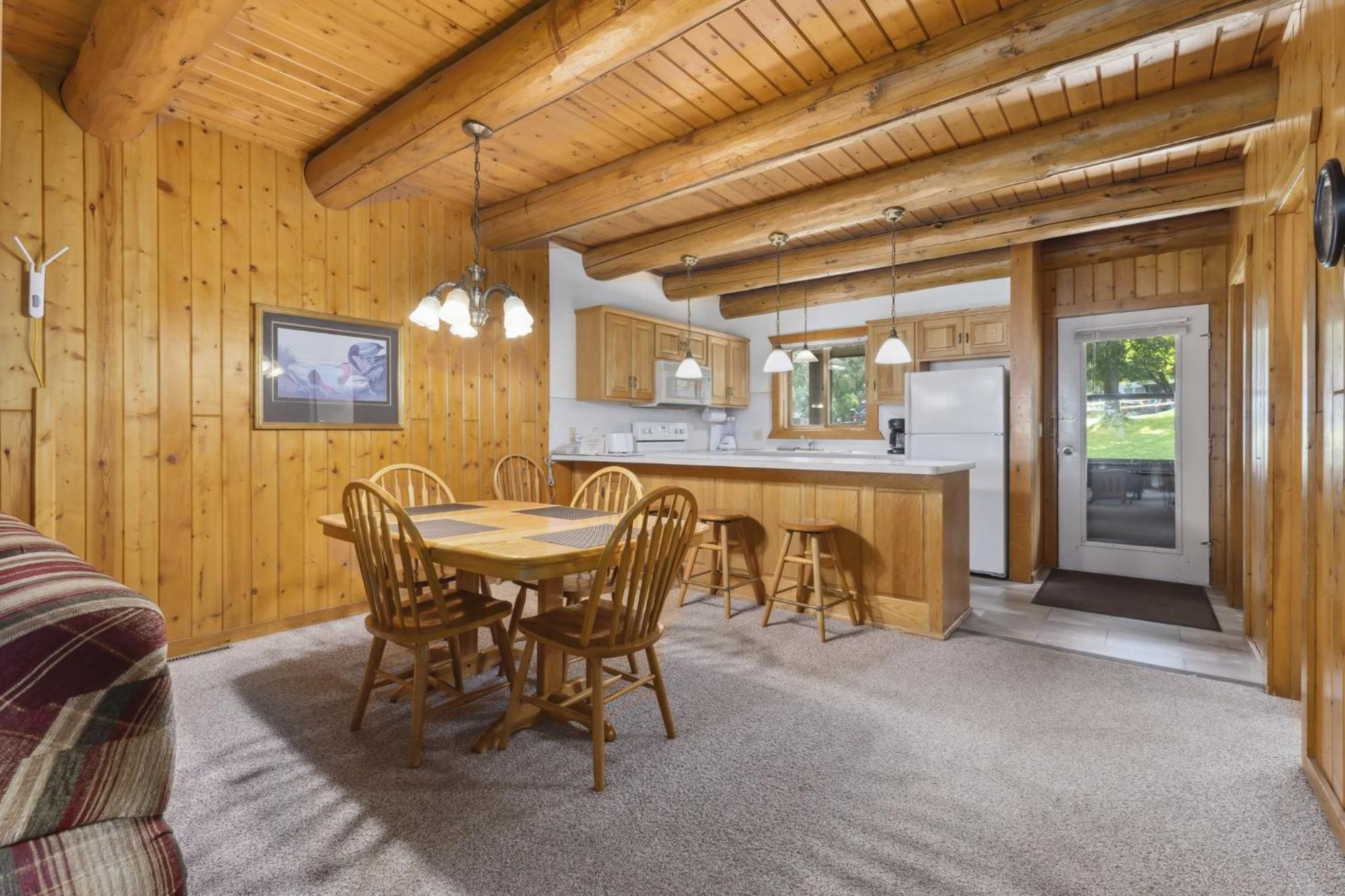 The Lodges At Breezy Point Exterior photo