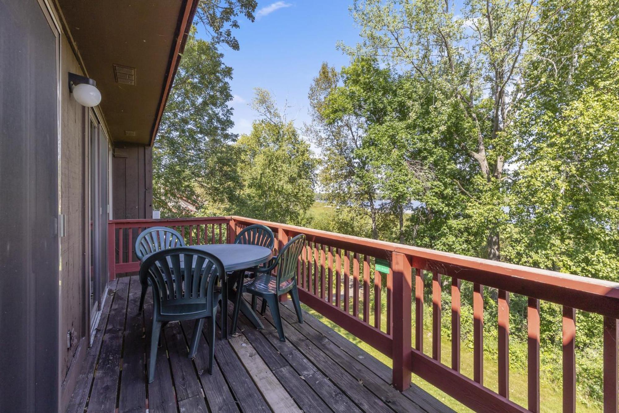 The Lodges At Breezy Point Exterior photo