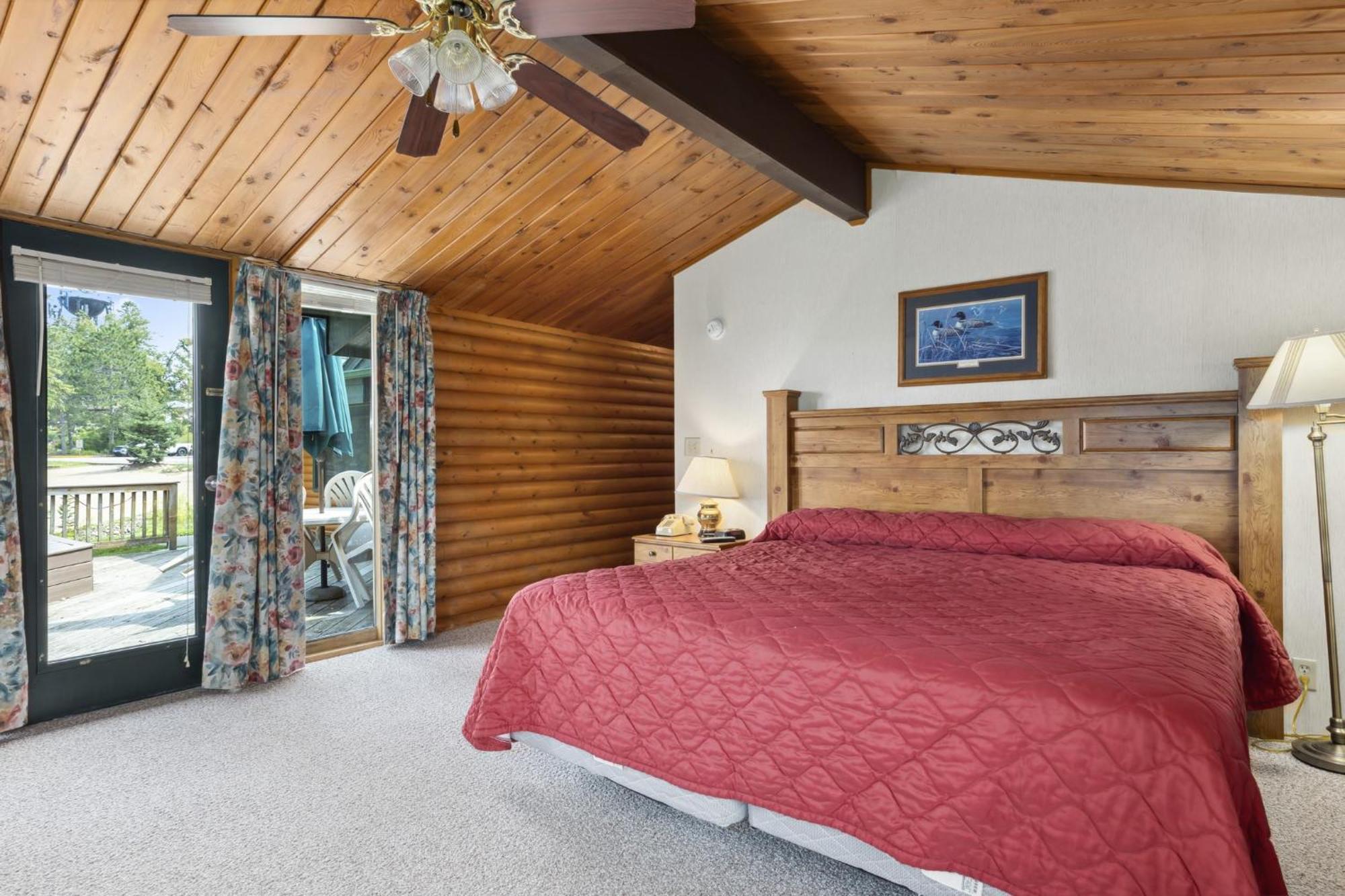 The Lodges At Breezy Point Exterior photo