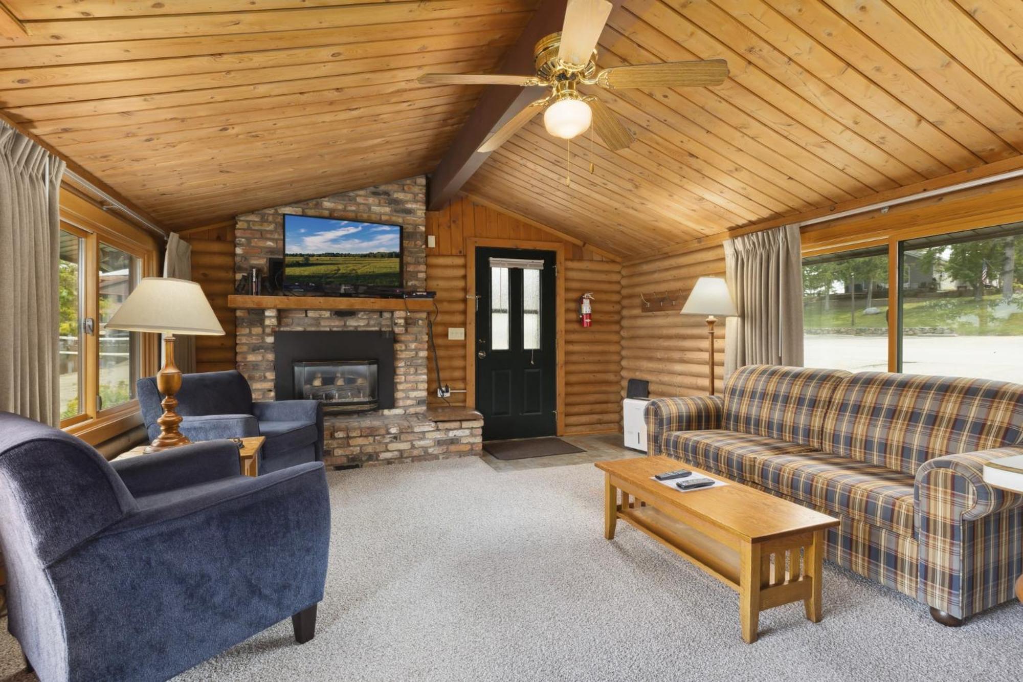 The Lodges At Breezy Point Exterior photo